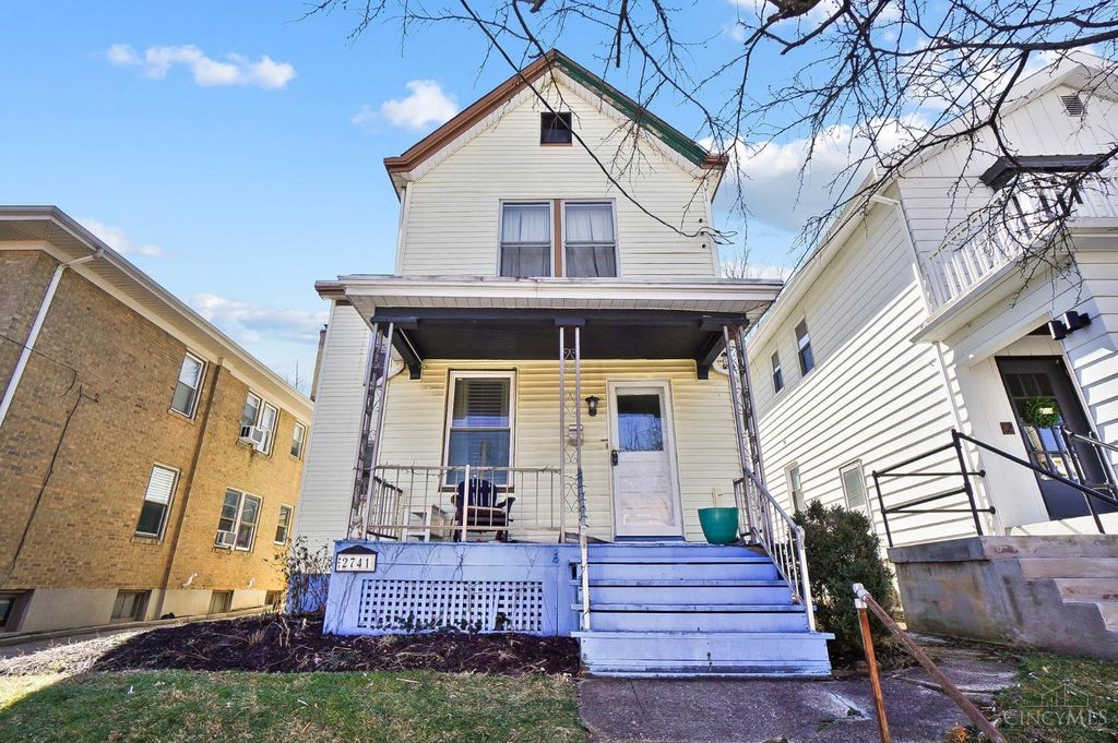 Real estate listing image