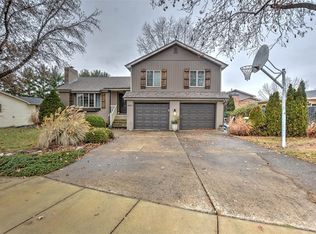 2953 Bentley Ct, Decatur, IL 62521