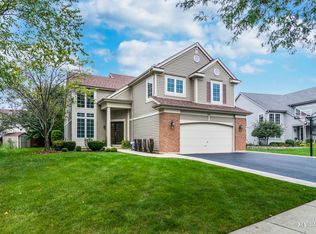 1360 Beacon Ln, Bartlett, IL 60103