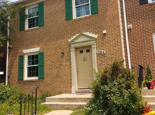 7808 Lake Pleasant Dr, Springfield, VA 22153