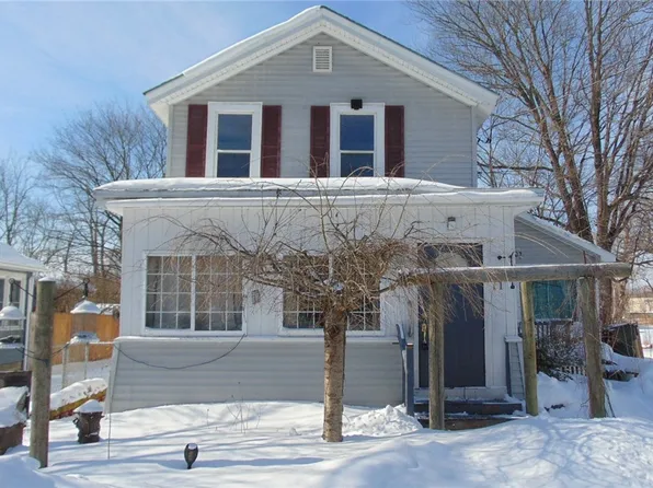 11 Reed St, Waterloo, NY 13165