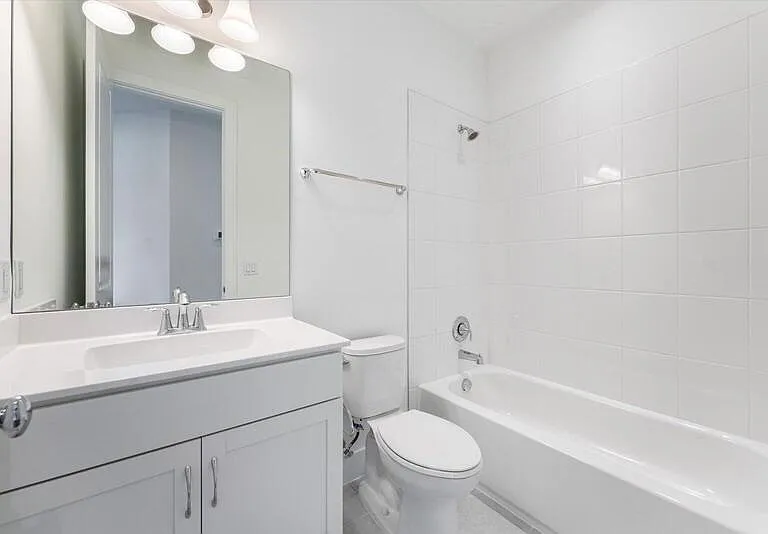 12546 Gross Pointe Dr — Photo 14