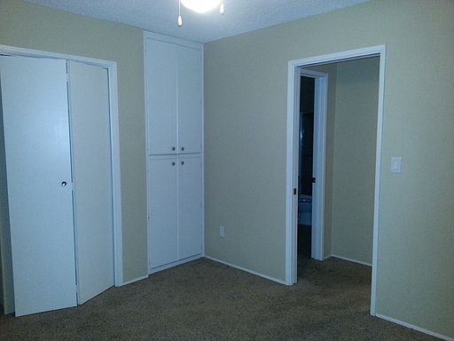 3rd image of 4203 Louisiana St APT 13