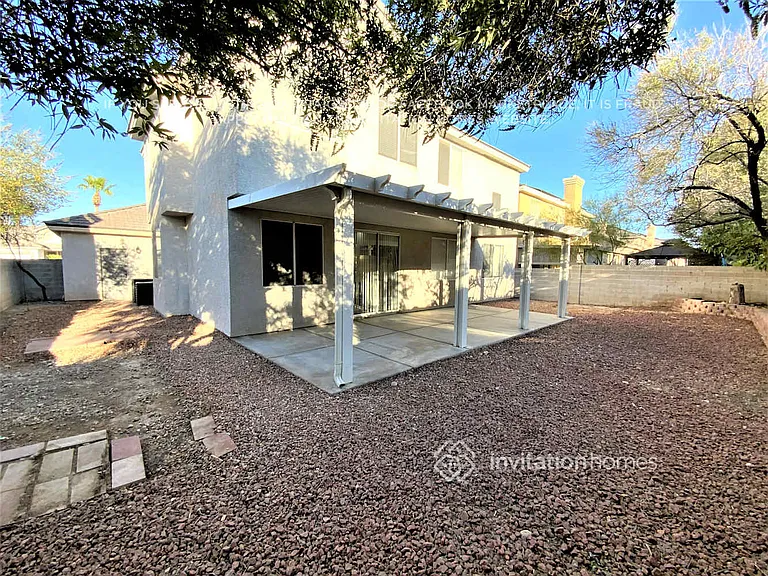 5509 Flora Spray St — Photo 31