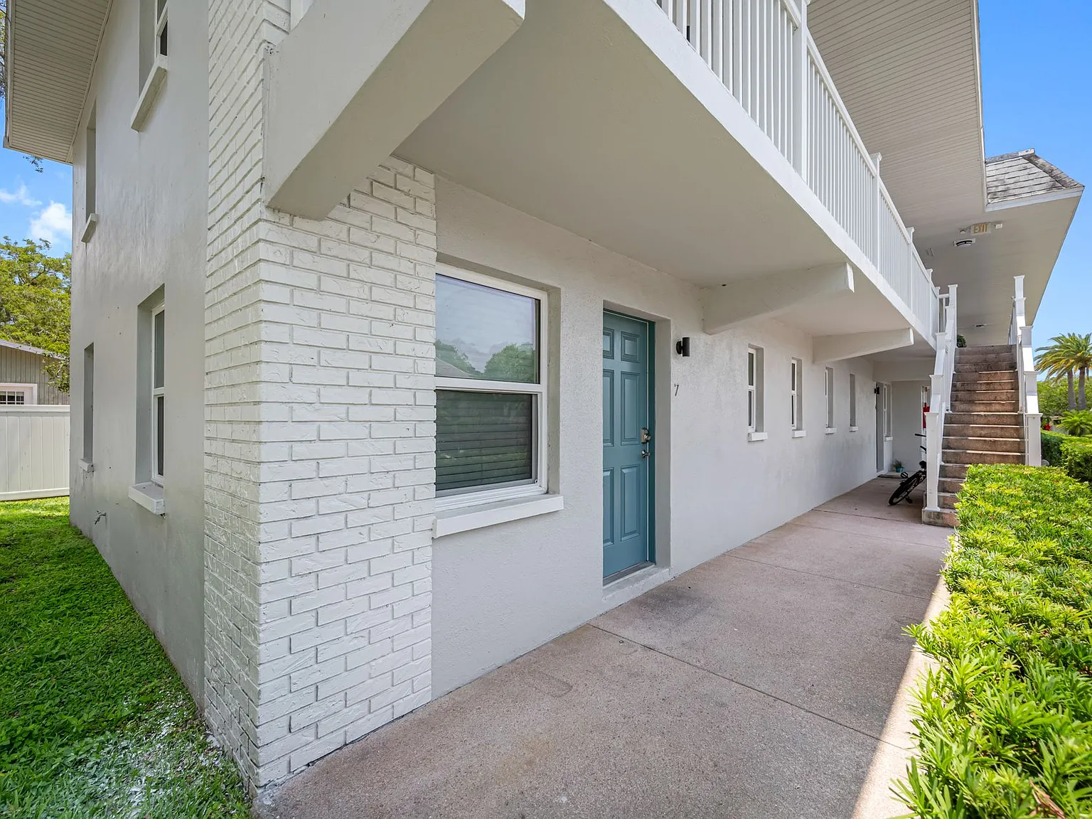 Sunset Cove MOVE-IN SPECIAL: 2 MONTHS FREE + REDUCED SECURITY DEPOSIT IF QUALIFY — Photo 3
