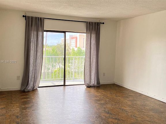 3rd image of 9301 SW 92nd Ave APT 404-C