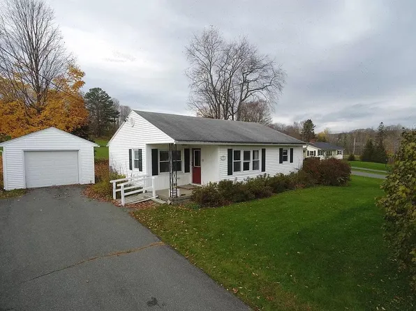 110 Mountain View Dr, Danville, VT 05828