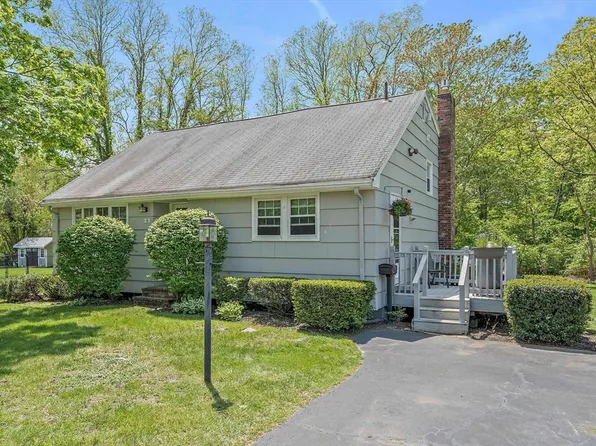 23 Downey Rd, Brockton, MA 02302