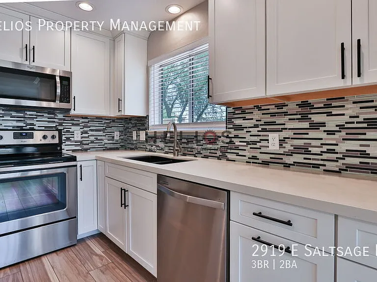 2919 E Saltsage Dr — Photo 9