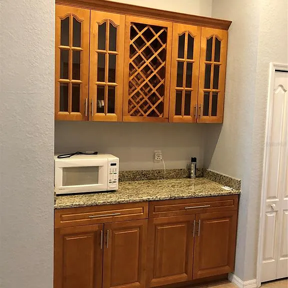 9405 Hidden Water Cir — Photo 21