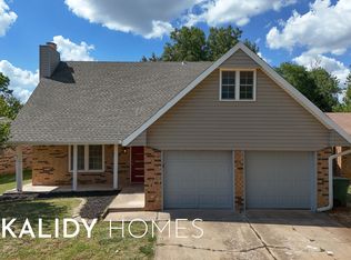 713 Holly Hill Rd, Edmond, OK 73003