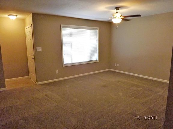 3rd image of 2059 E Greenway Dr