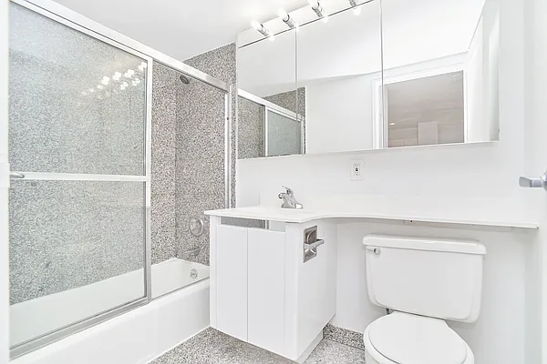 Rented by Living New York | media 15