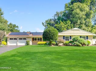 25 Ryan Road, Manalapan, NJ 07726