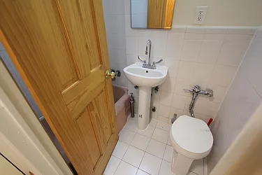Rented by Natural Habitat Realty
