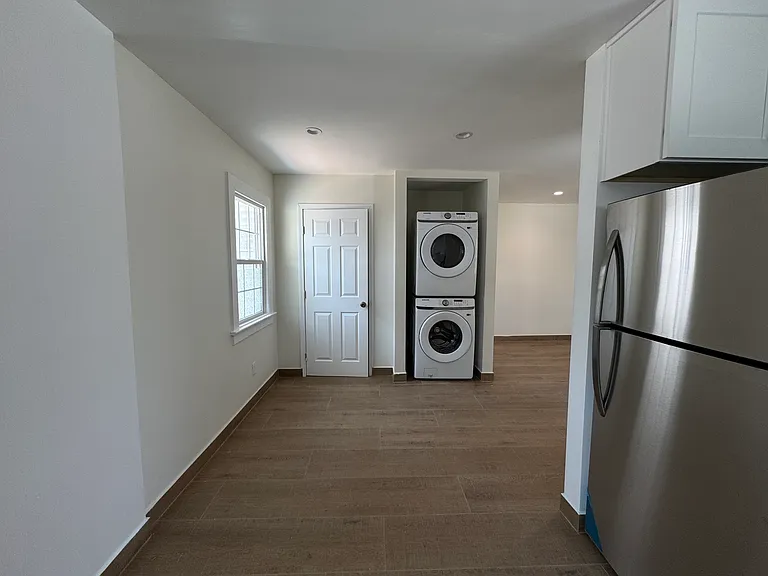 14224 Friar St #1 — Photo 20