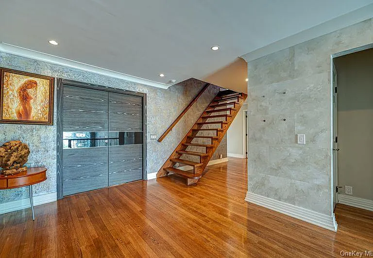 37 Crescent Cove Cir — Photo 28