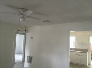 100 NW 40th St, Oakland Park, FL 33309
