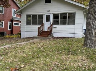 1705 27th St, Des Moines, IA 50310