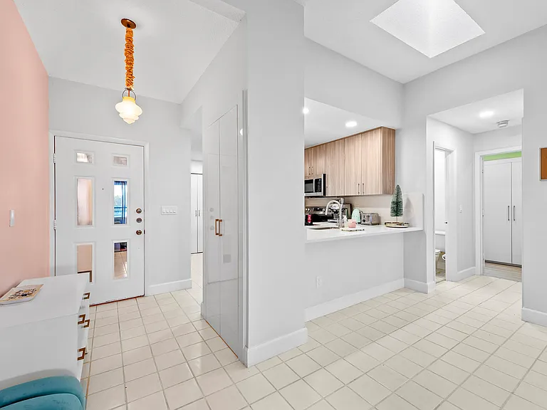 7460 La Paz Blvd #304 — Photo 25