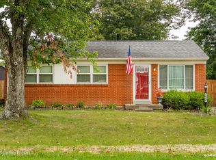 543 Blossom Rd, Louisville, KY 40229