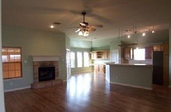 2nd image of 2601 Armstrong Dr