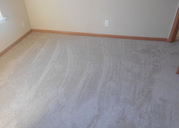 2nd image of 1441 Westbury Cir