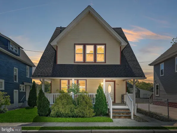 176 Leeds Pl, Woodbury, NJ 08096