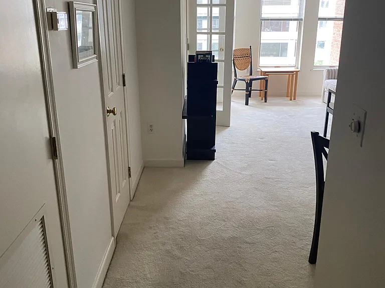 601 Pennsylvania Ave NW #802 — Photo 9