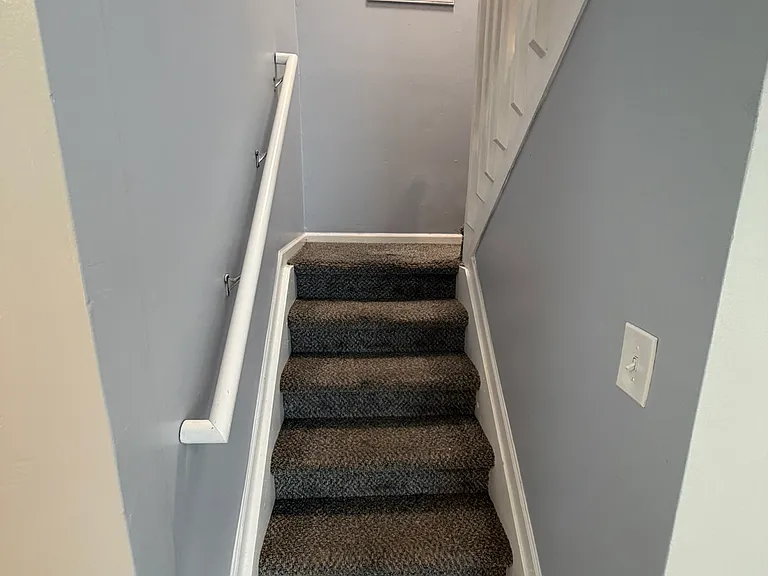 21380 Seminole St — Photo 16