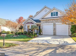 17401 Four Seasons Dr, Dumfries, VA 22025