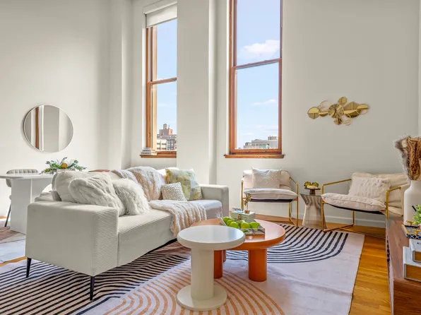 305 Second Avenue image 5 of 32