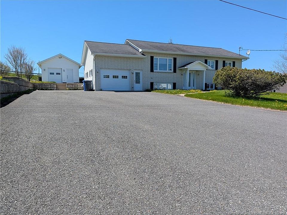 1st image of 835 Walker St
