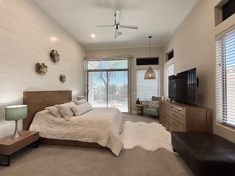 9311 E Whitewing Dr — Photo 29