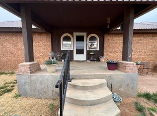 1012 E Warren St, Brownfield, TX 79316