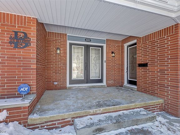 2nd image of 2030 Brookshire Rd