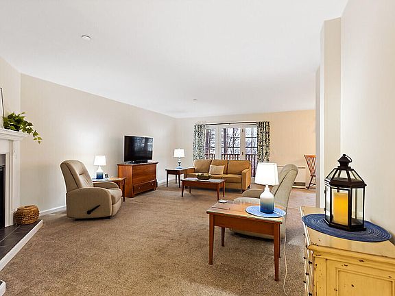 4th image of 4 Schooner Ridge Road #1