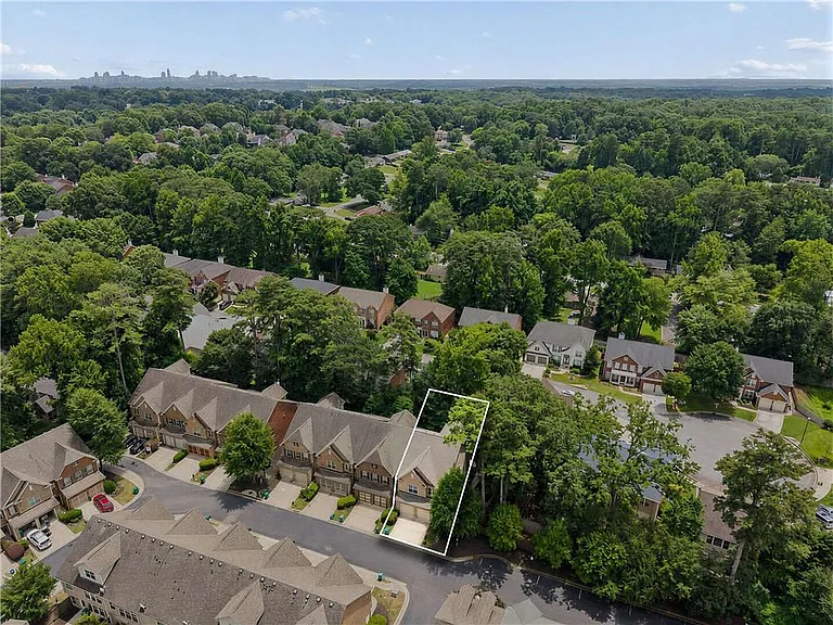 3377 Vintage Cir SE — Photo 42