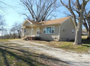 333 Virginia Ave, Paoli, IN 47454