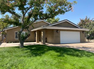 12662 Fairway Dr, Victorville, CA 92395
