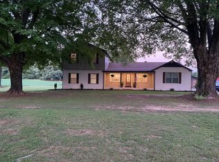 1900 Owen Rd, Newbern, TN 38059