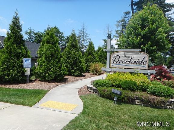 3rd image of 22 Waterside Dr