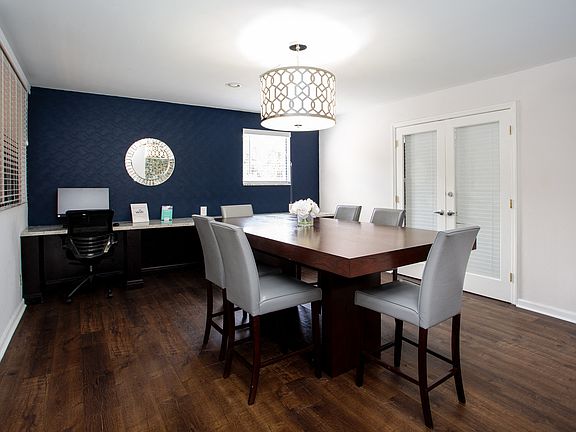 Executive Business Center