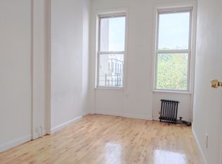 659 Woodward Ave #3D, Ridgewood, NY 11385