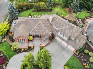 11357 SW Meadowlark Ln, Beaverton, OR 97007