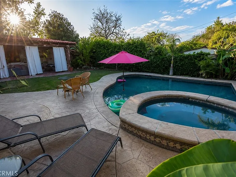 5714 Cantaloupe Ave — Photo 1
