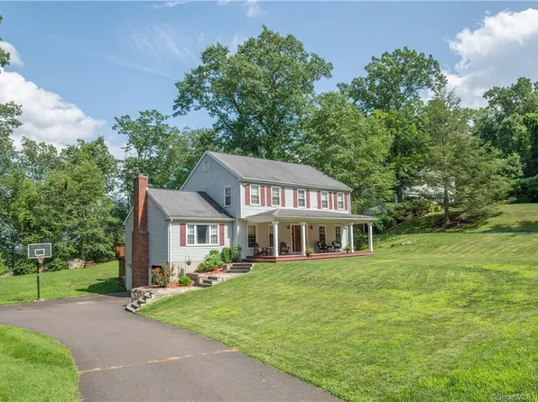 19 Hollis Drive, Brookfield, CT 06804
