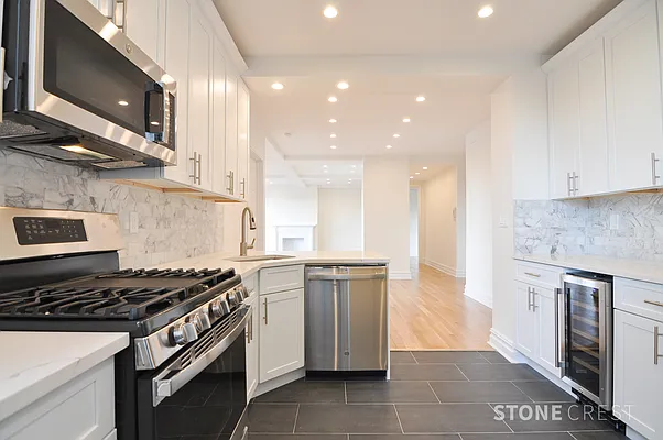 Rented by Stonecrest Realty | media 7