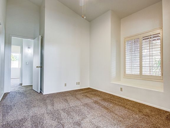 3rd image of 30419 N 41st Pl