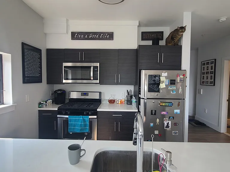 5711 Washington St #301 — Photo 9